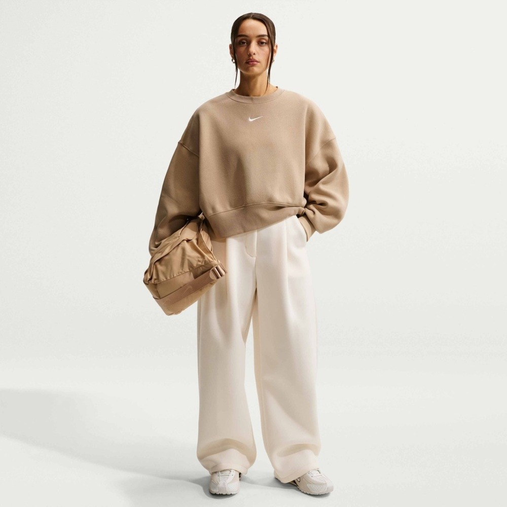 Nike Sportswear Phoenix Fleece Over-Oversized Crew Sweatshirt Tan Medium
